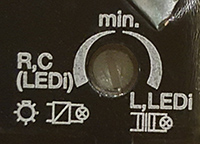 LED dimmer Busch-Jaeger-6523U-102-instelschroef
